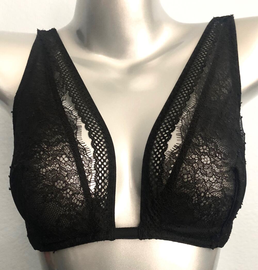 Victoria's Secret Very Sexy Black Lace Strappy VS Unlined Plunge Bra 34C